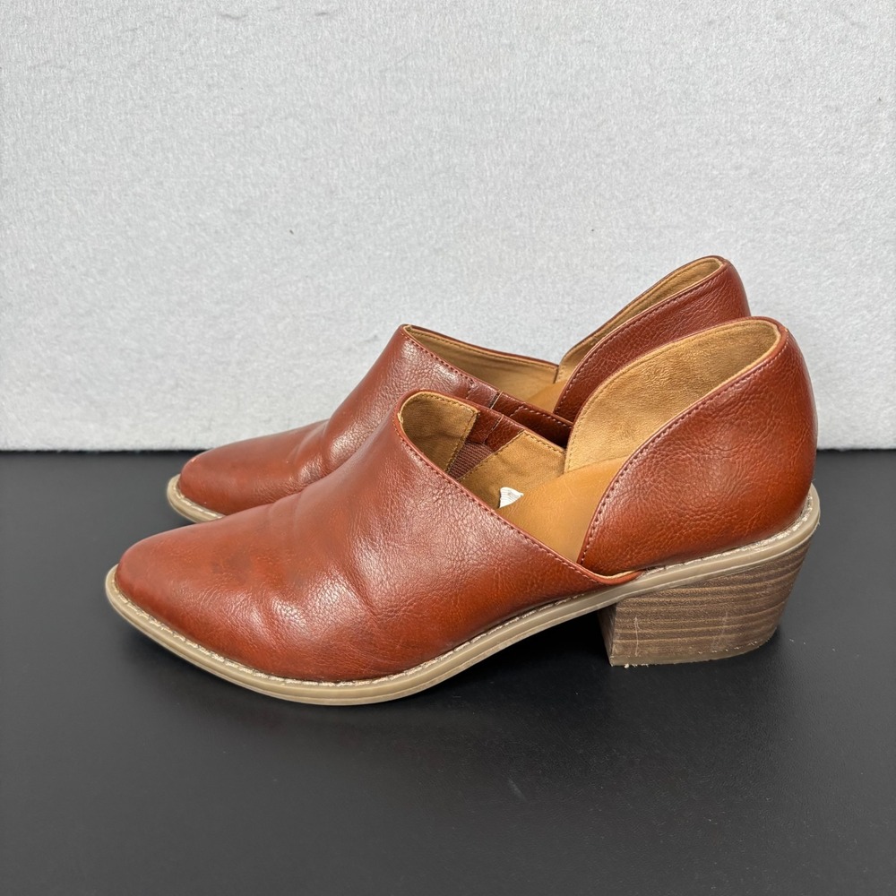 Universal Thread Rylie Side Cutout Brown Ankle Booties Block Heel Womens 8.5